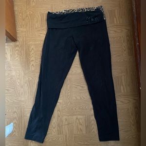 PINK Victoria’s Secret yoga leggings